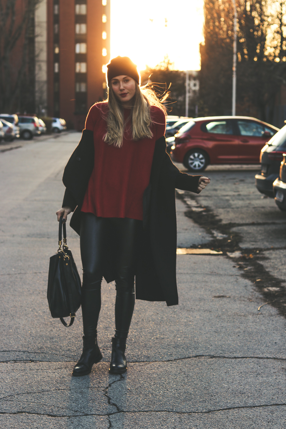Outfit: Red Winter Sunset auf dem österreichischen Lifestyle Blog Bits and Bobs by Eva